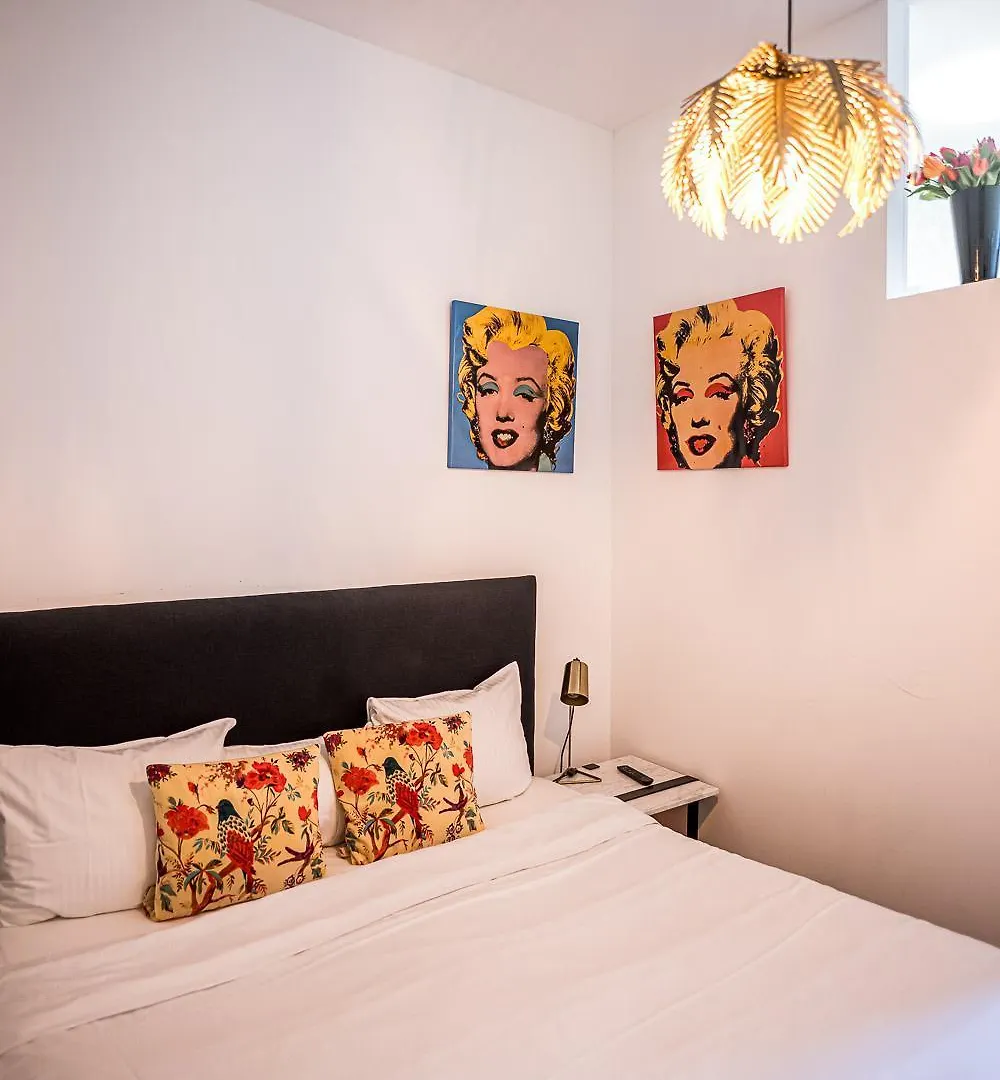 Hotel Urban Dreams Antwerp 2*,
